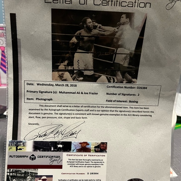 Muhammad Ali and Joe Frazier autograph - Picture 4 of 6